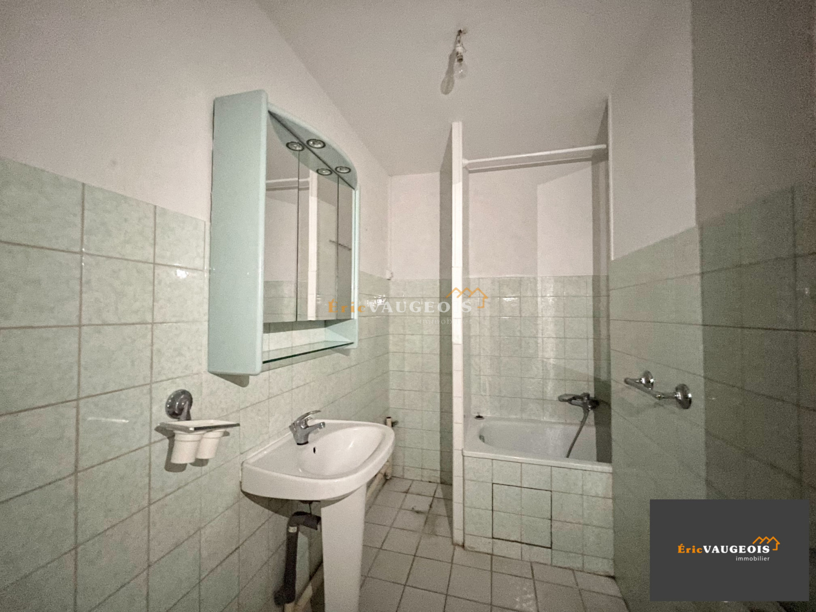 Image_13, Immeuble, Coulommiers, ref :1041