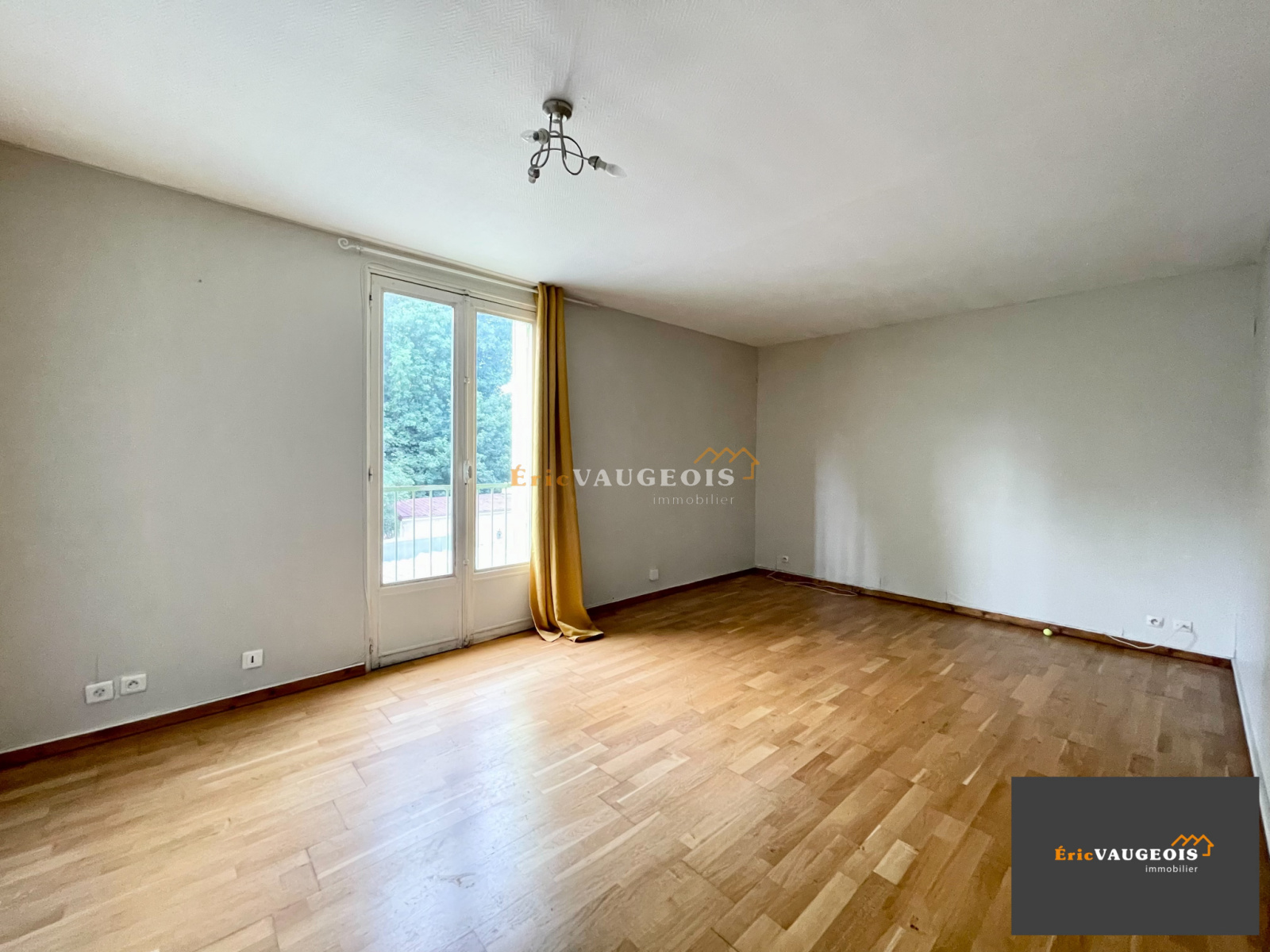 Image_10, Immeuble, Coulommiers, ref :1041