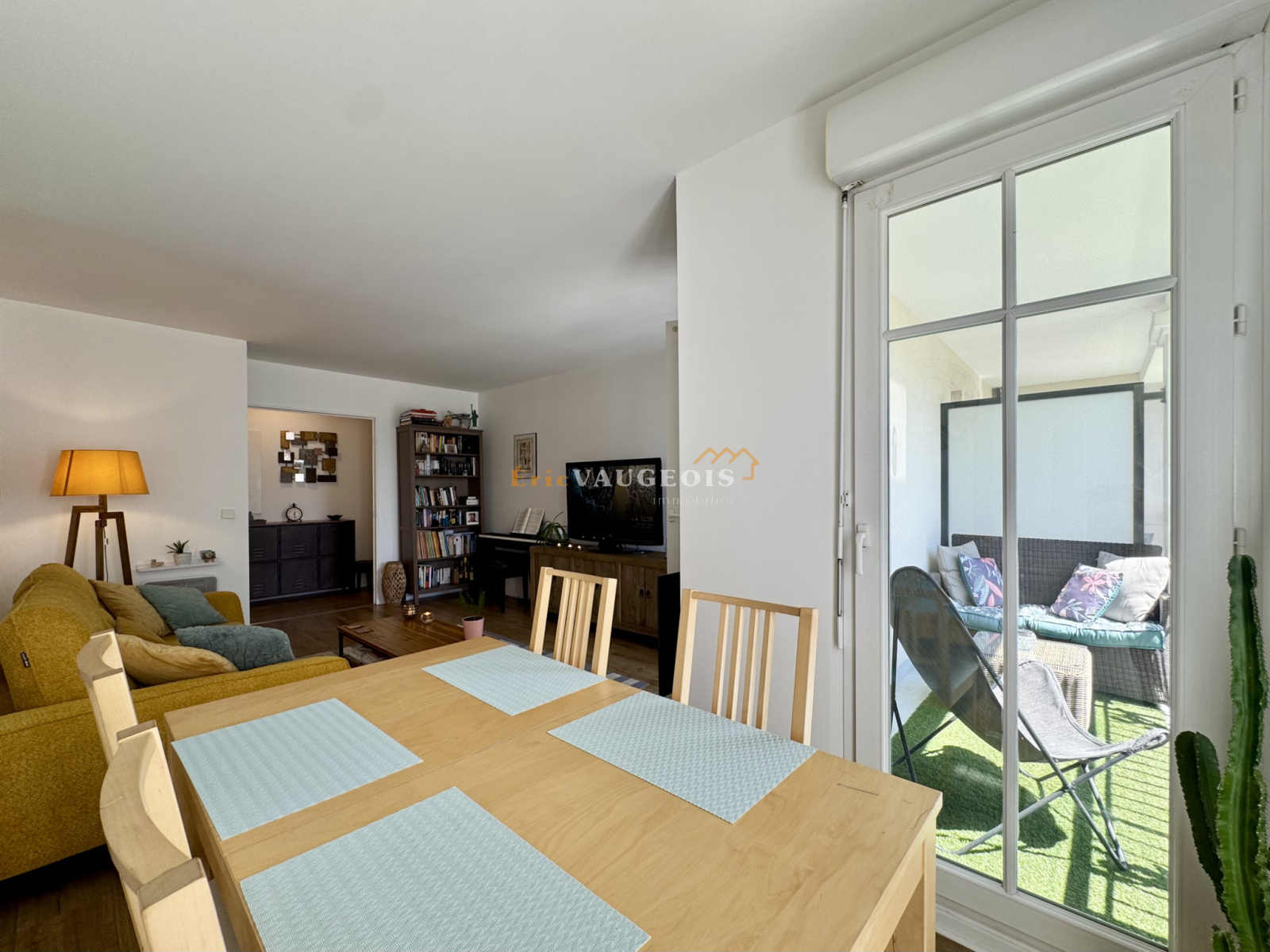 Image_42, Appartement, Chessy, ref :1486